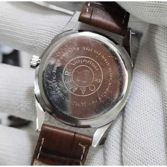 Vintage 1982 Roamer Manual Mens Silver Watch W/Leather Strap & Red accents